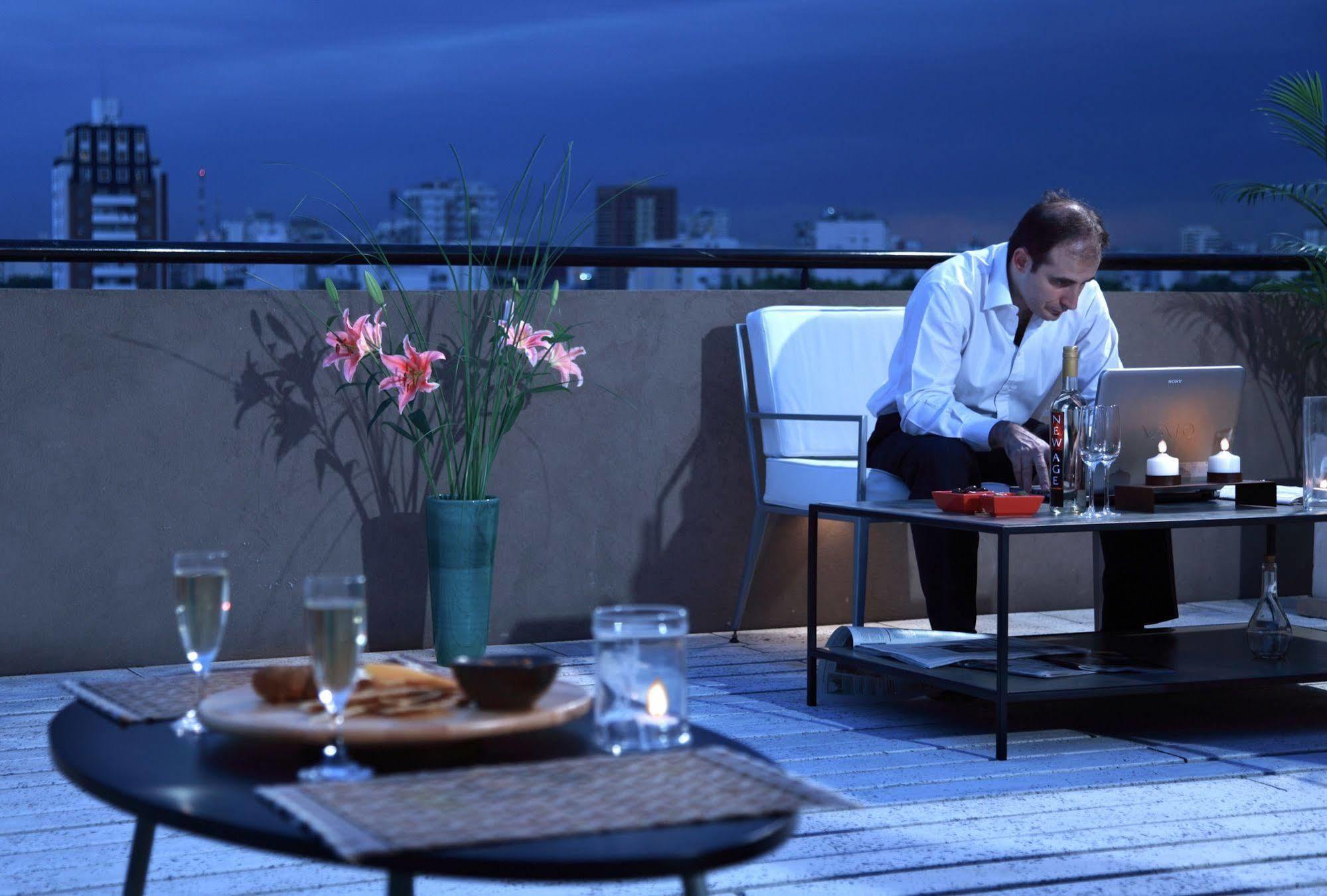 Be Hollywood! Hotel 4*